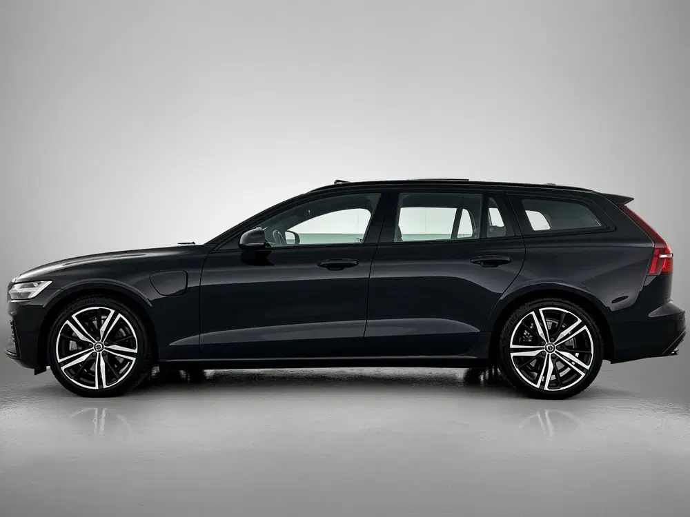 Volvo V60 T8 Hybride AWD R-Design SOH 94% uit 2021, foto 3