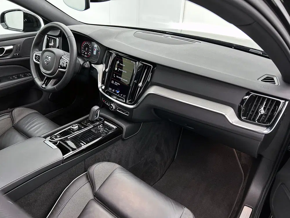Volvo V60 T8 Hybride AWD R-Design SOH 94% uit 2021, foto 8