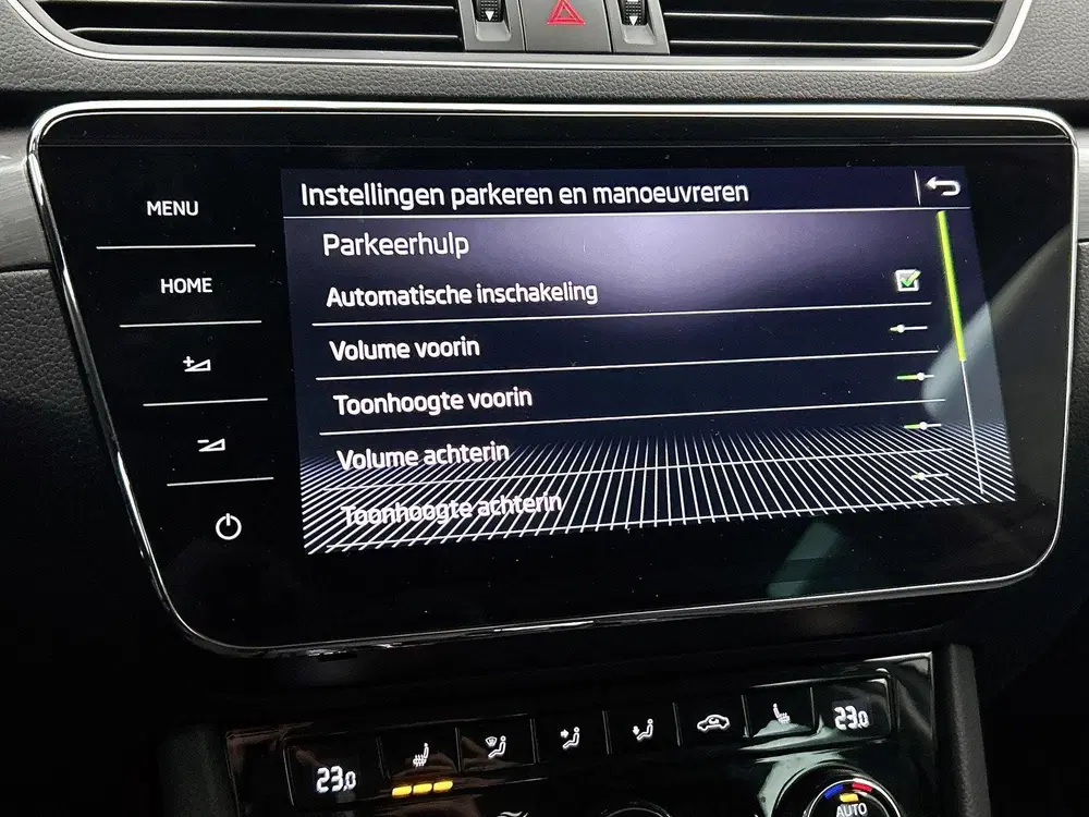 Skoda Superb 1.4 TSI iV Business Edition uit 2022, foto 15