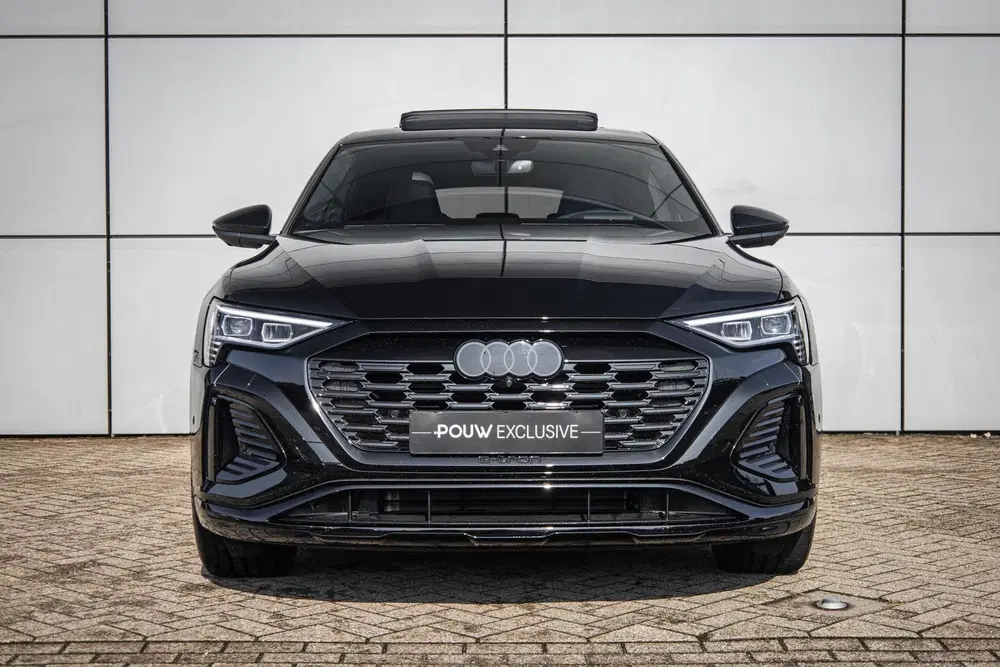 Audi Q8 e-tron 55 408pk quattro S Edition 115 kWh uit 2023, foto 8