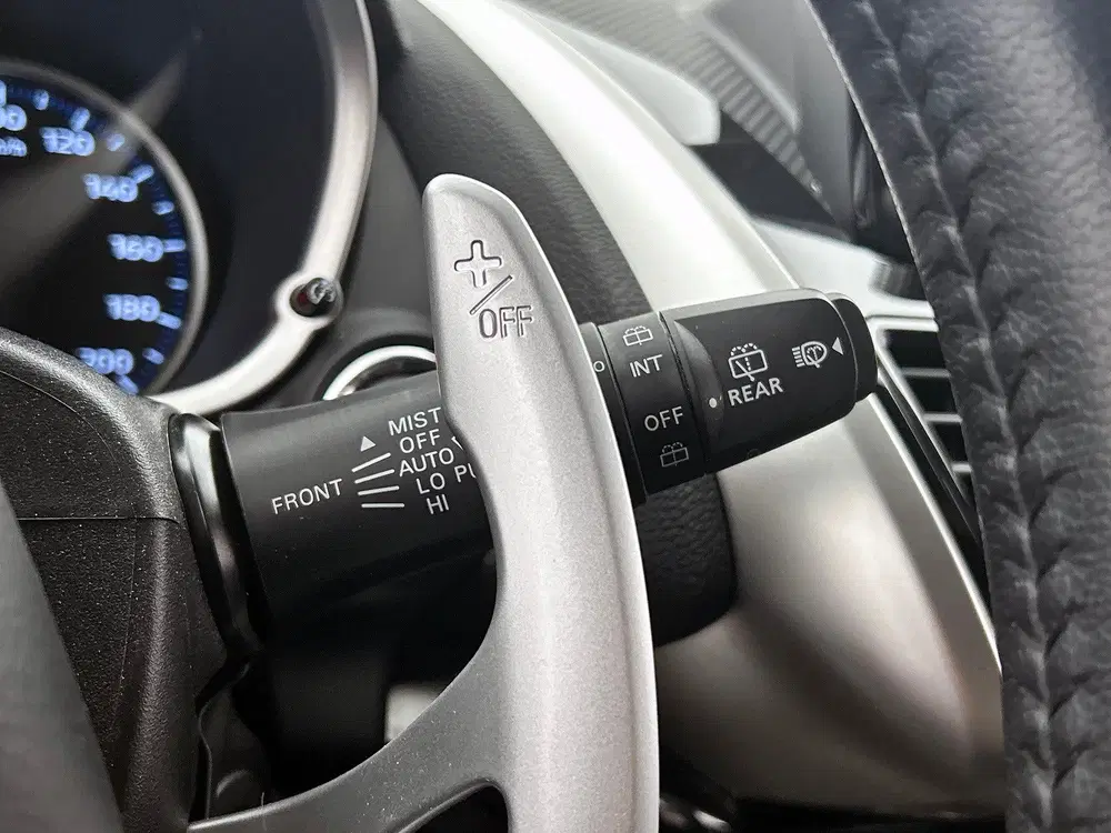 Mitsubishi Eclipse Cross 2.4 PHEV Intense+ Hybride uit 2022, foto 12