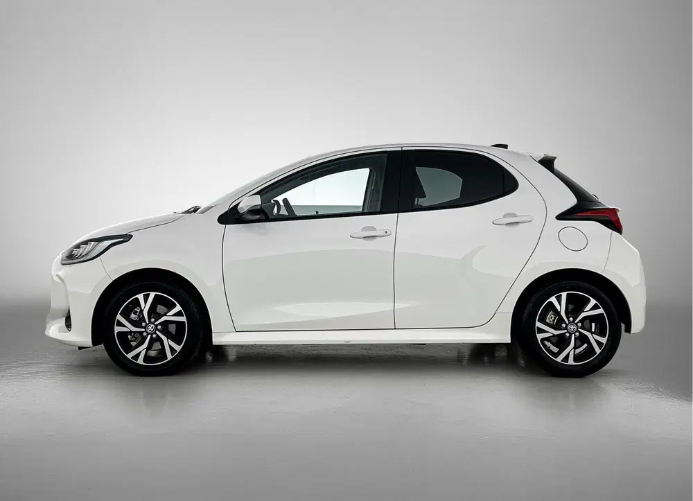 Toyota Yaris Hybrid 115 Dynamic uit 2025, foto 3