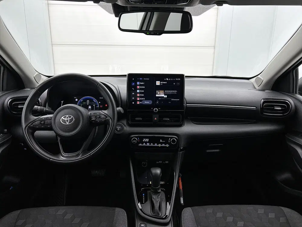 Toyota Yaris Hybrid 115 Dynamic uit 2025, foto 5