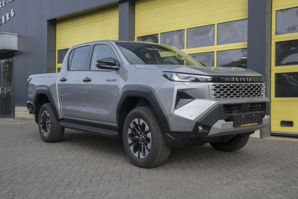Toyota Hilux Toyota Hilux 2.8 D-4D MHEV Double Cab Styl uit 2026
