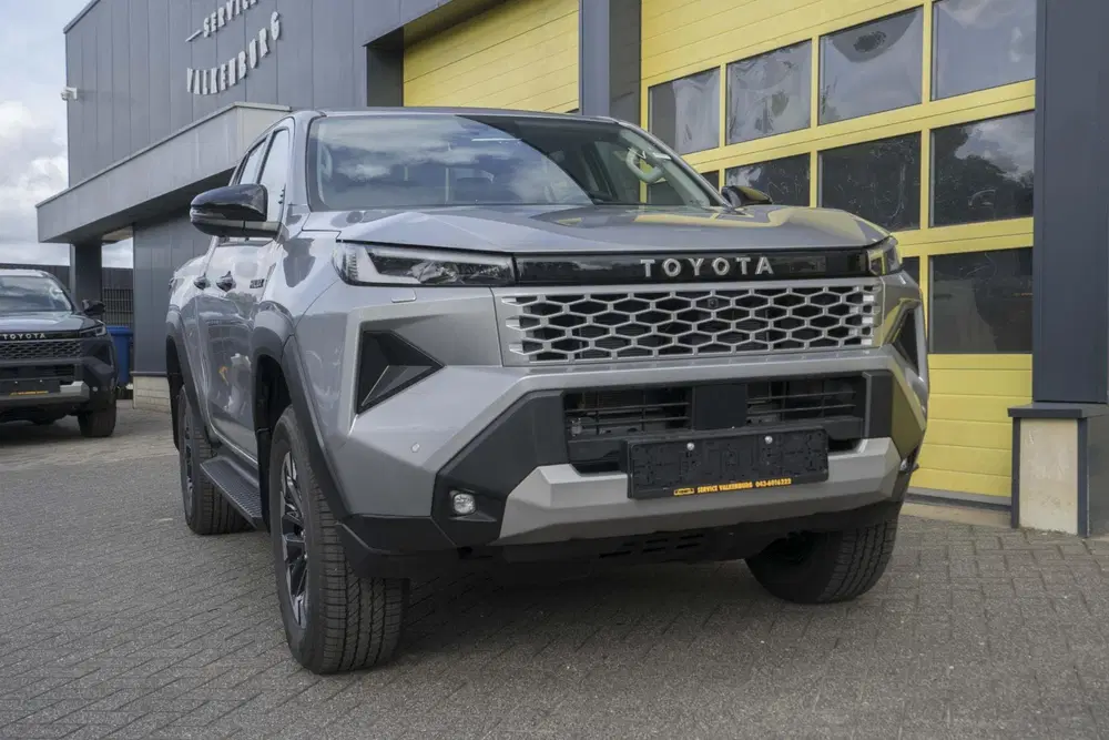 Toyota Hilux Toyota Hilux 2.8 D-4D MHEV Double Cab Styl uit 2026, foto 2
