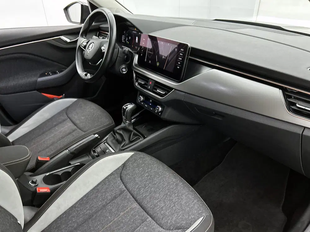 Skoda Kamiq 1.5 TSI 150Pk Automaat ACT Business Editio uit 2022, foto 2