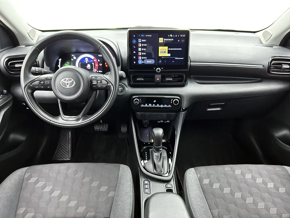 Toyota Yaris 1.5 Hybrid 115 Dynamic uit 2025, foto 4