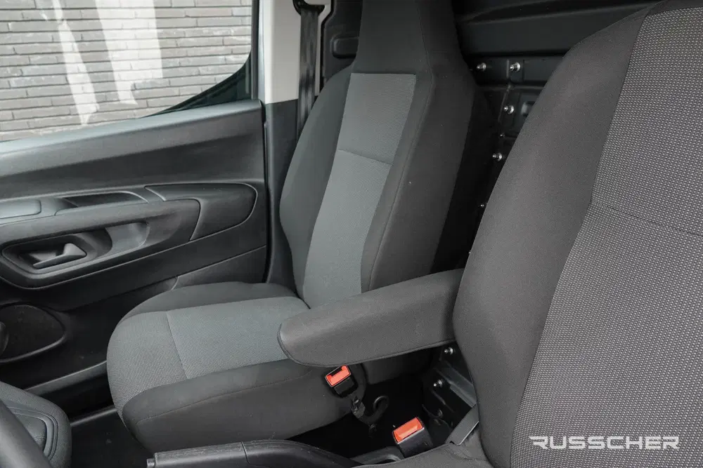 Opel Combo L1 1.5D 102Pk uit 2022, foto 6