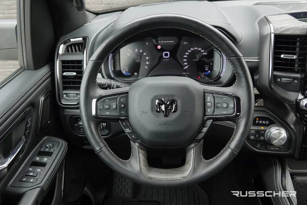 Dodge RAM 1500 3.0L 548Pk Limited Night uit 2024, foto 15