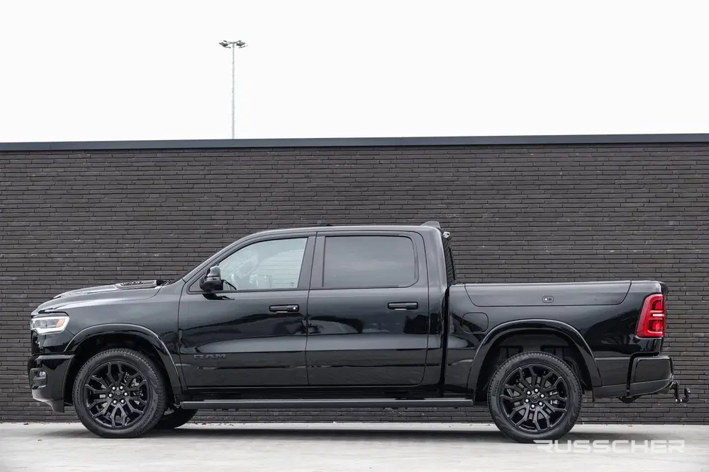 Dodge RAM 1500 3.0L 548Pk Limited Night uit 2024, foto 4