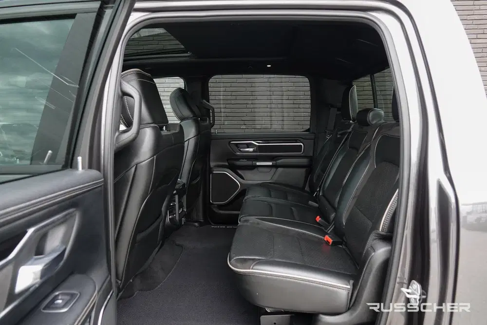 Dodge RAM 5.7 Hemi V8 401Pk 4x4 Crew Cab uit 2019, foto 7