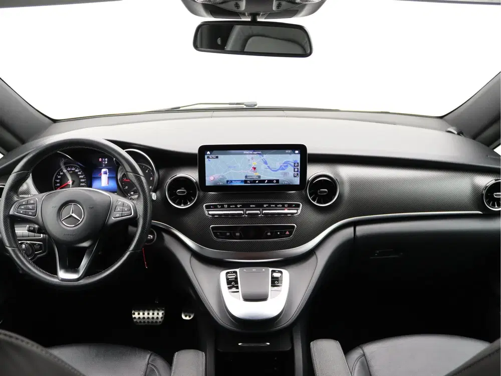 Mercedes-Benz V-Klasse 300d Extra Lang DC AMG Memory uit 2020, foto 13