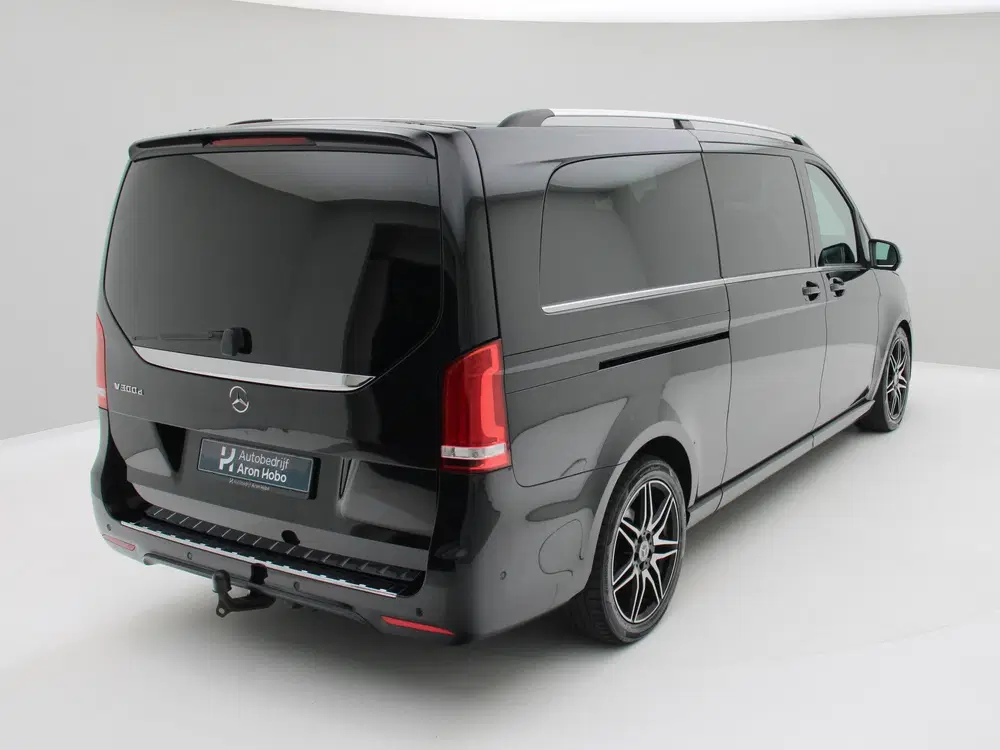 Mercedes-Benz V-Klasse 300d Extra Lang DC AMG Memory uit 2020, foto 5