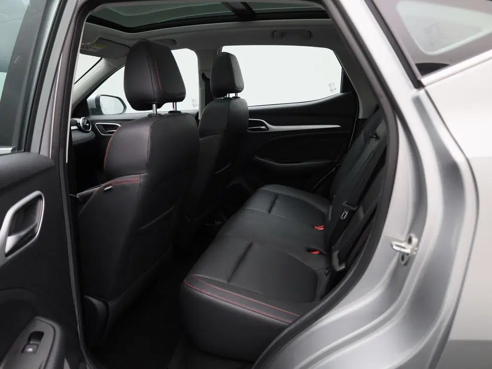 MG ZS Long Range Luxury 70 kWh uit 2023, foto 10