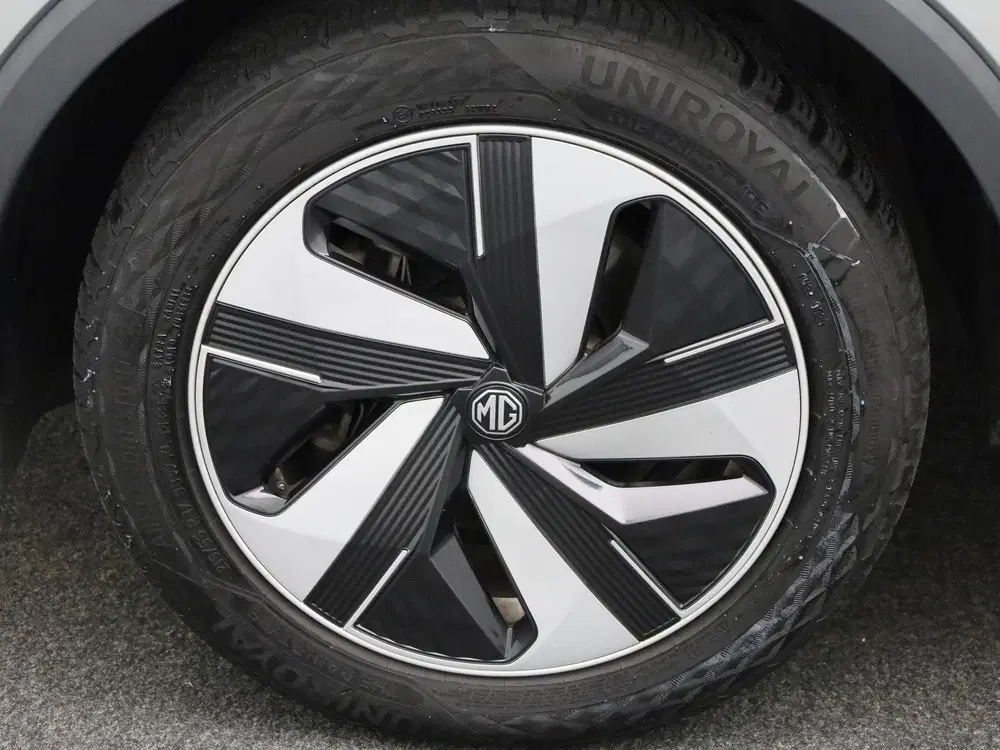 MG ZS Long Range Luxury 70 kWh uit 2023, foto 13