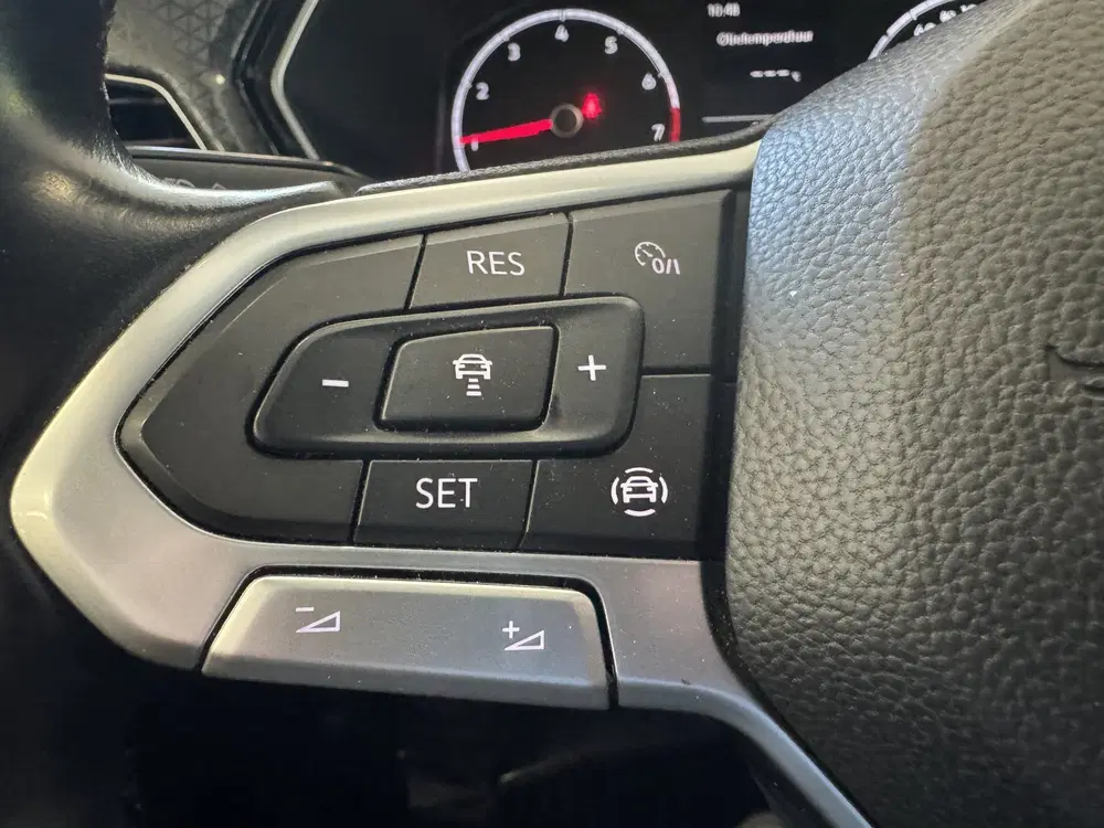 Volkswagen T-Cross 1.0 TSI Style Business R uit 2019, foto 9