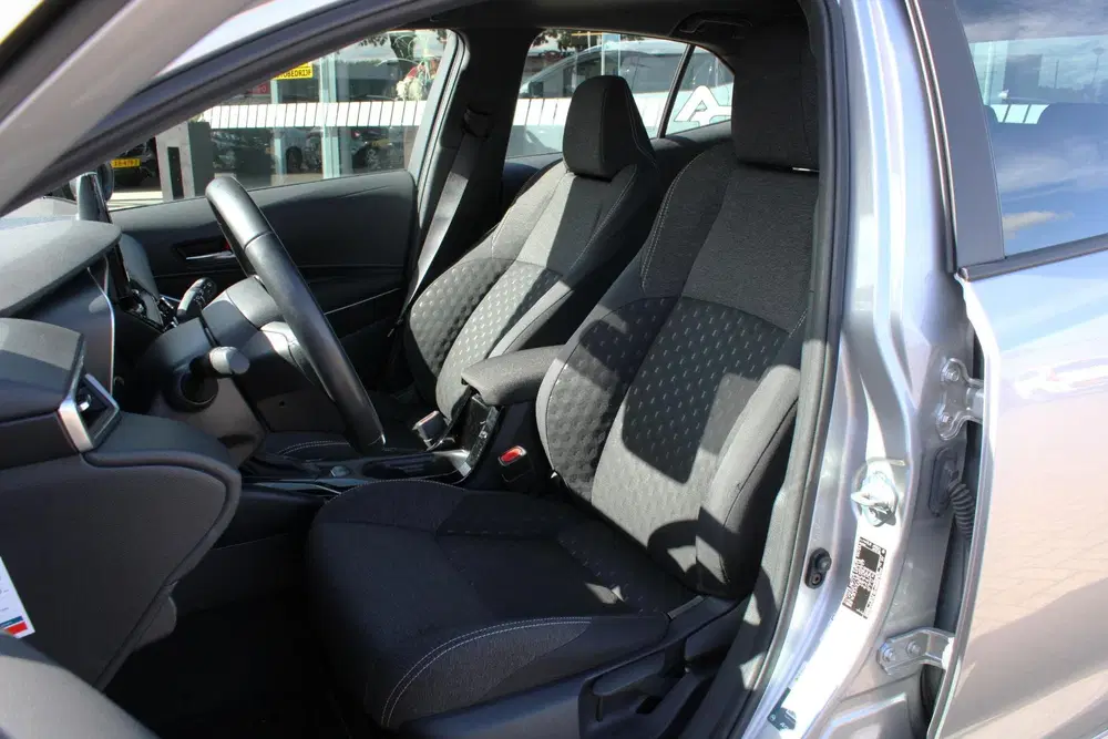 Toyota Corolla Hybrid 140 Active 1 EIGENAAR uit 2024, foto 12