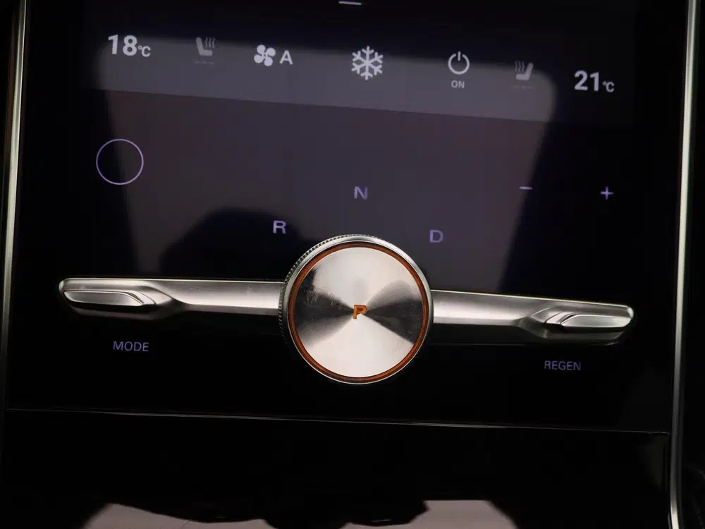 MG Marvel R Luxury 70 kWh uit 2022, foto 10