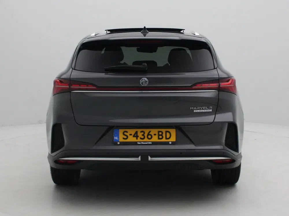 MG Marvel R Luxury 70 kWh uit 2022, foto 5