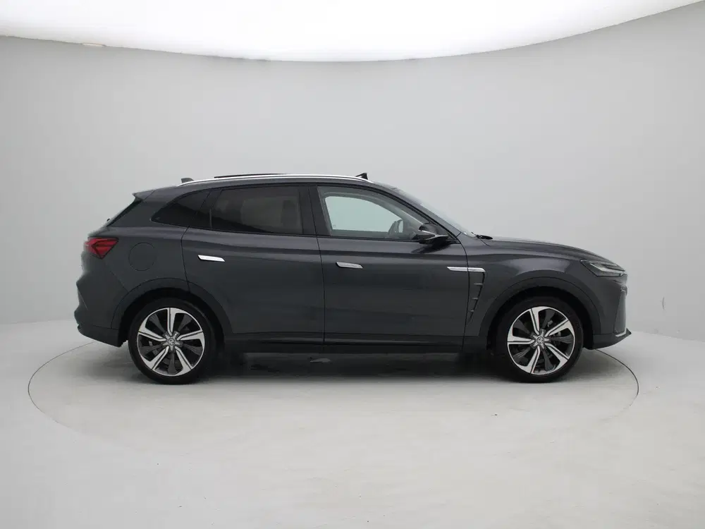 MG Marvel R Luxury 70 kWh uit 2022, foto 6