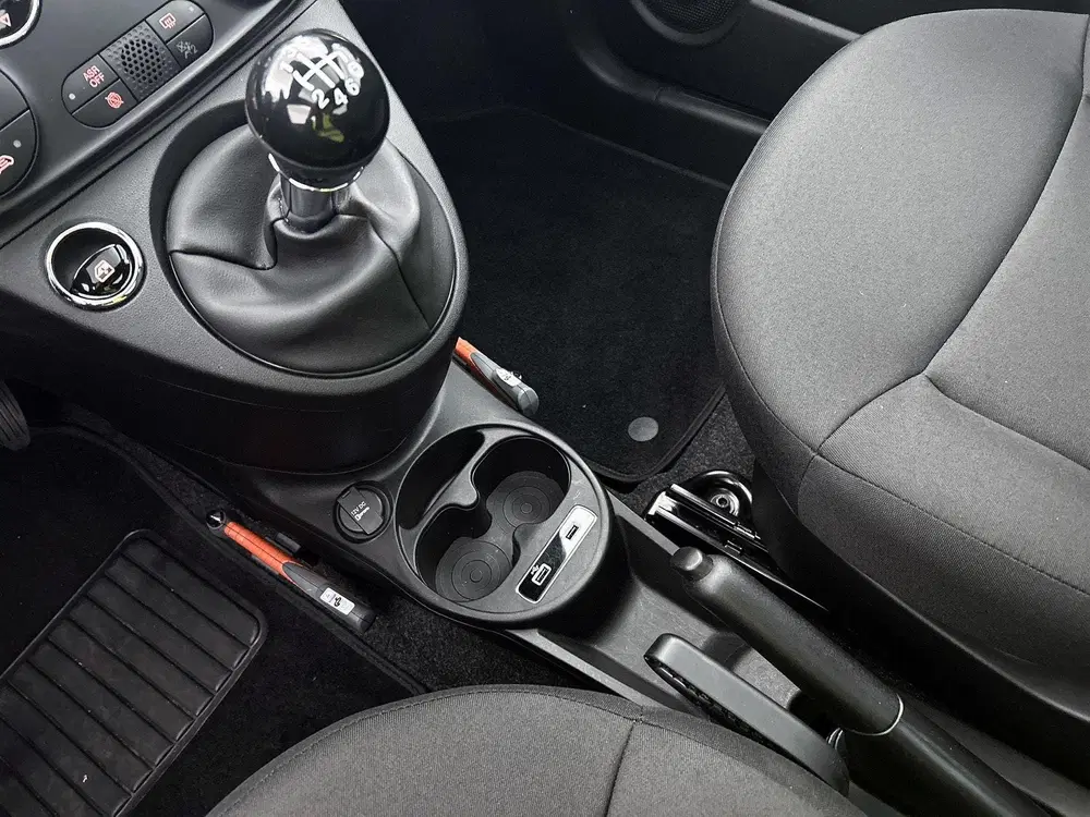 Fiat 500 1.0 Hybrid Dolcevita uit 2023, foto 14