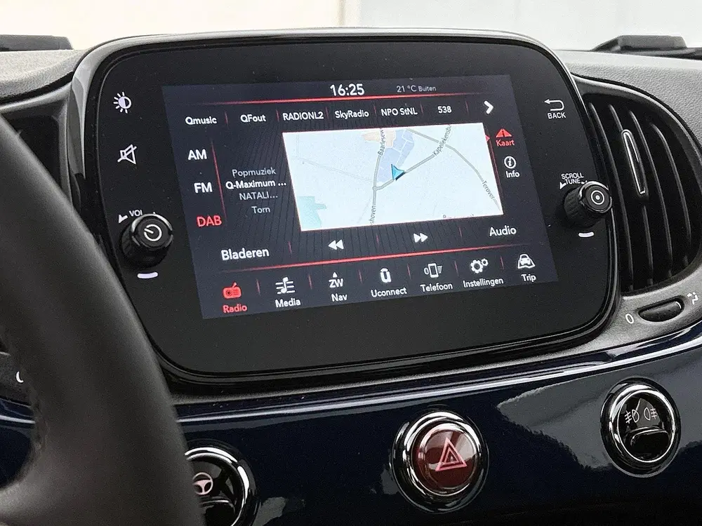 Fiat 500 1.0 Hybrid Dolcevita uit 2023, foto 7