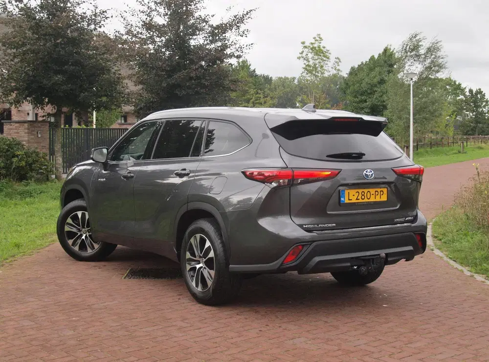 Toyota Highlander 2.5 AWD Hybrid Business uit 2021, foto 2