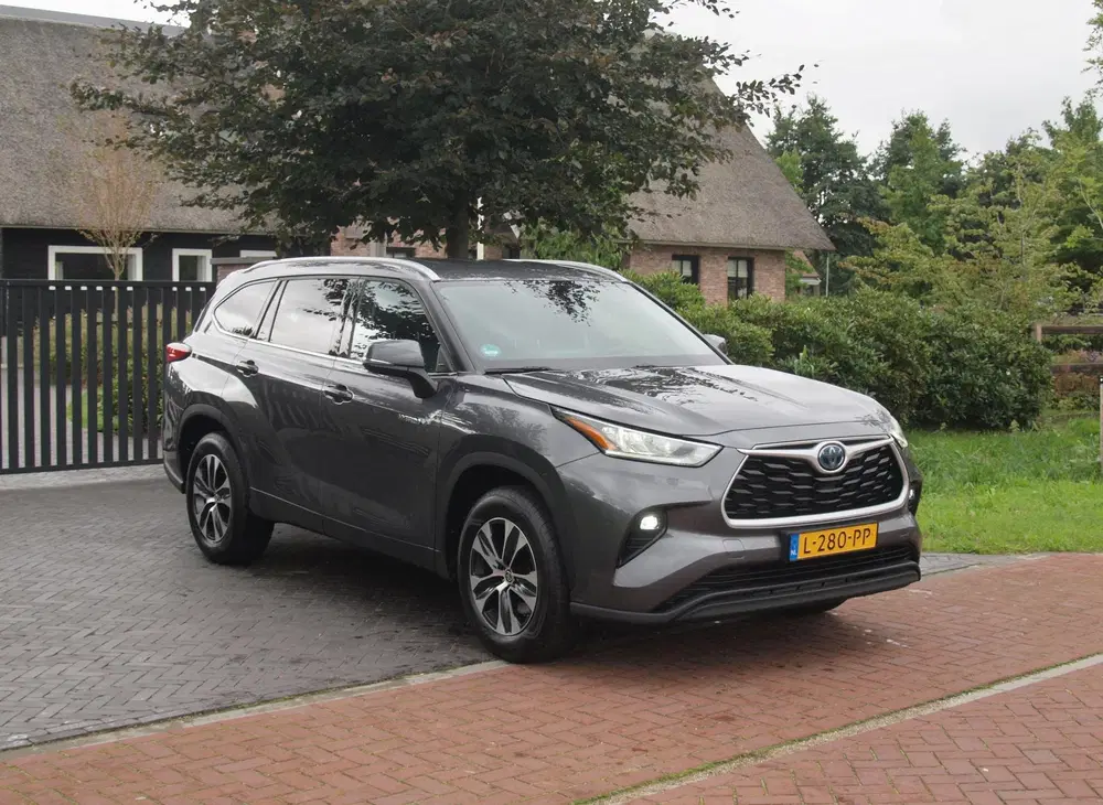 Toyota Highlander 2.5 AWD Hybrid Business uit 2021, foto 4