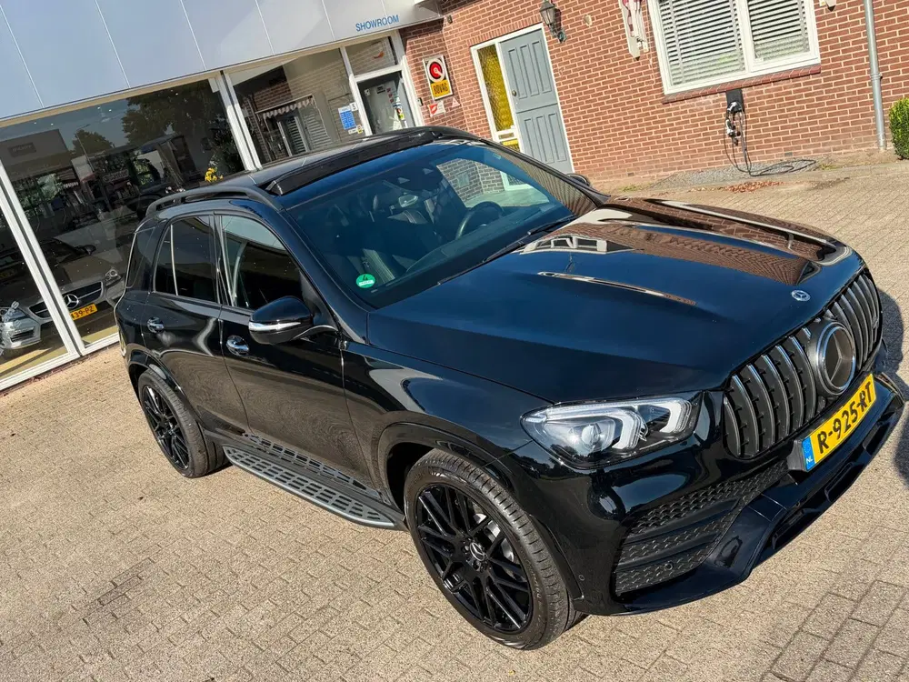 Mercedes-Benz GLE 350 e AMG uit 2022, foto 10