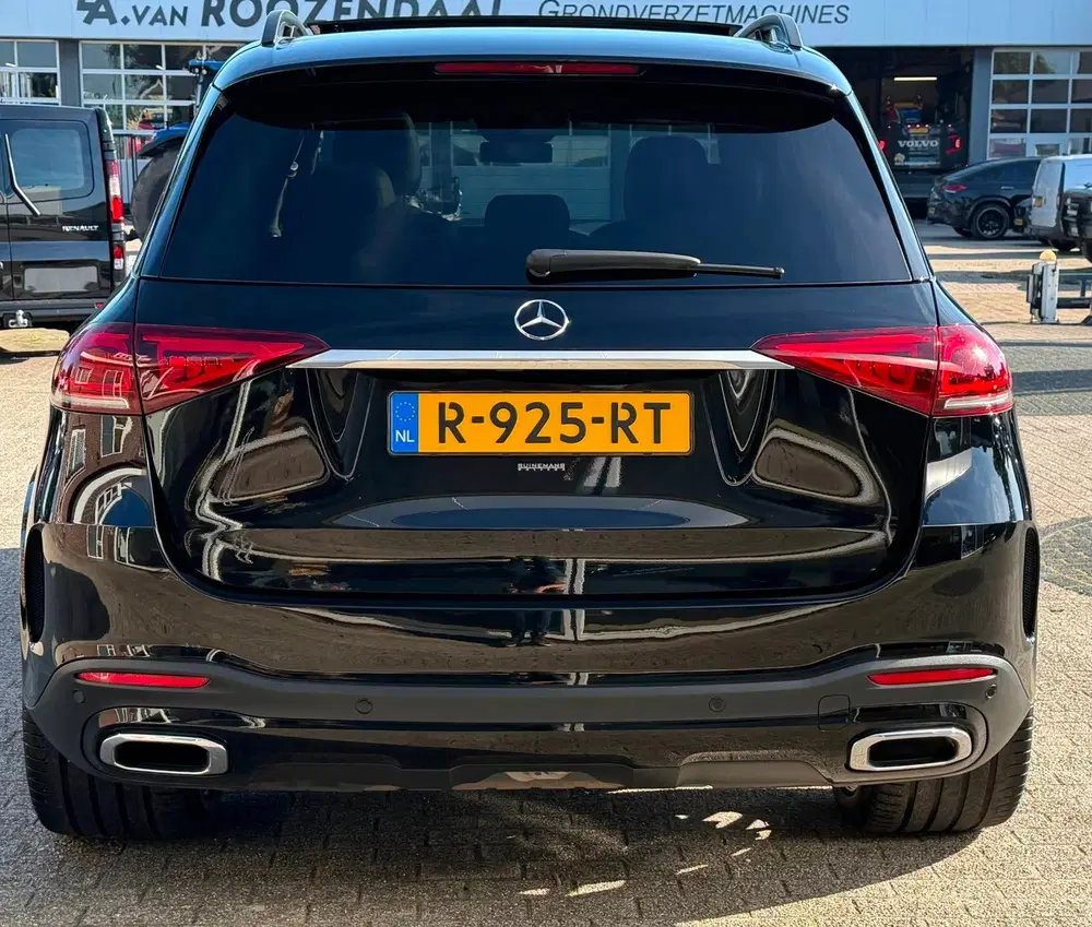 Mercedes-Benz GLE 350 e AMG uit 2022, foto 6
