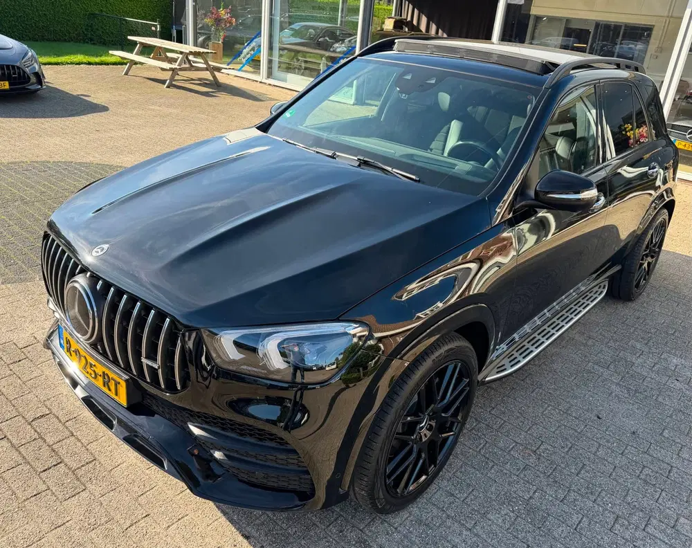 Mercedes-Benz GLE 350 e AMG uit 2022, foto 9