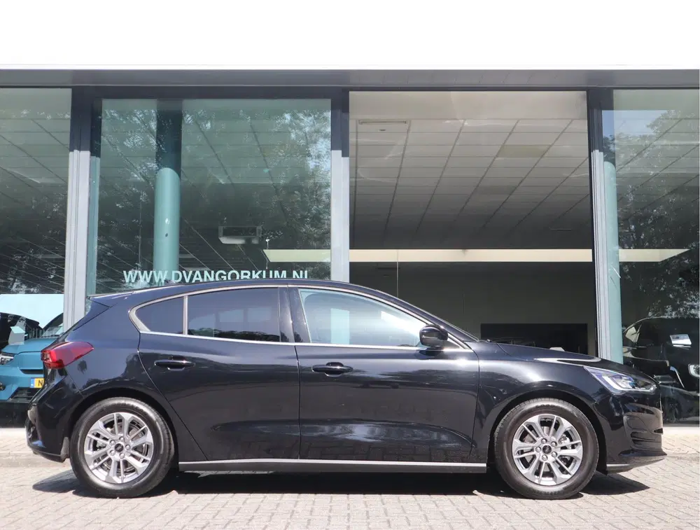 Ford Focus 1.0 EcoBoost Hybrid Titanium Navi uit 2024, foto 6