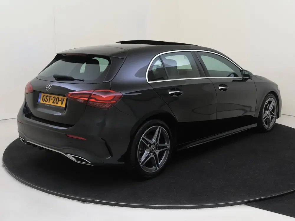 Mercedes-Benz A-Klasse 180 AMG Line uit 2024, foto 4