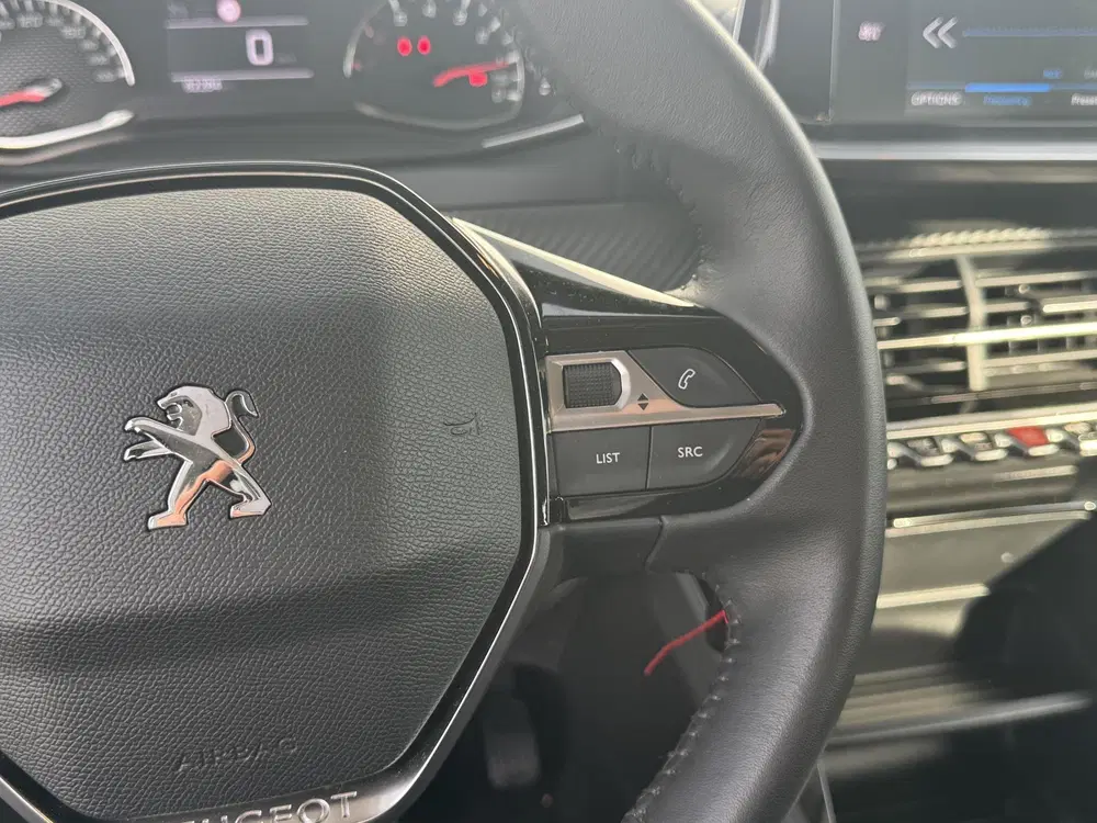 Peugeot 208 1.2 PureTech Active Pack uit 2023, foto 14