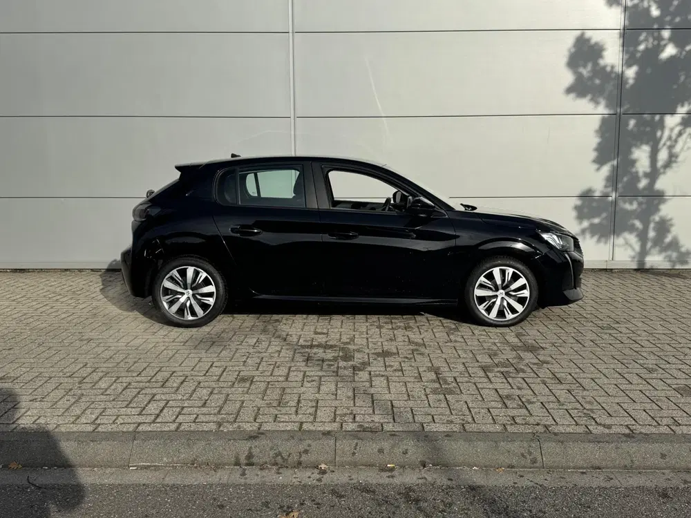 Peugeot 208 1.2 PureTech Active Pack uit 2023, foto 7