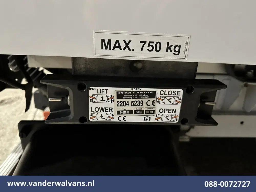 Peugeot Boxer 2.2 BlueHDi 141pk Bakwagen 436cm Lang Laad uit 2022, foto 12