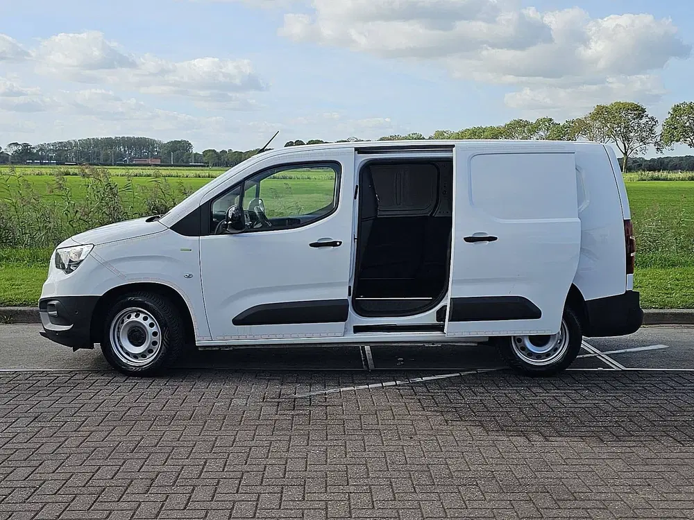 Opel Combo 1.5 L2 2xZjdeur NAP Airco Trekhaak 1e Eige uit 2021, foto 15