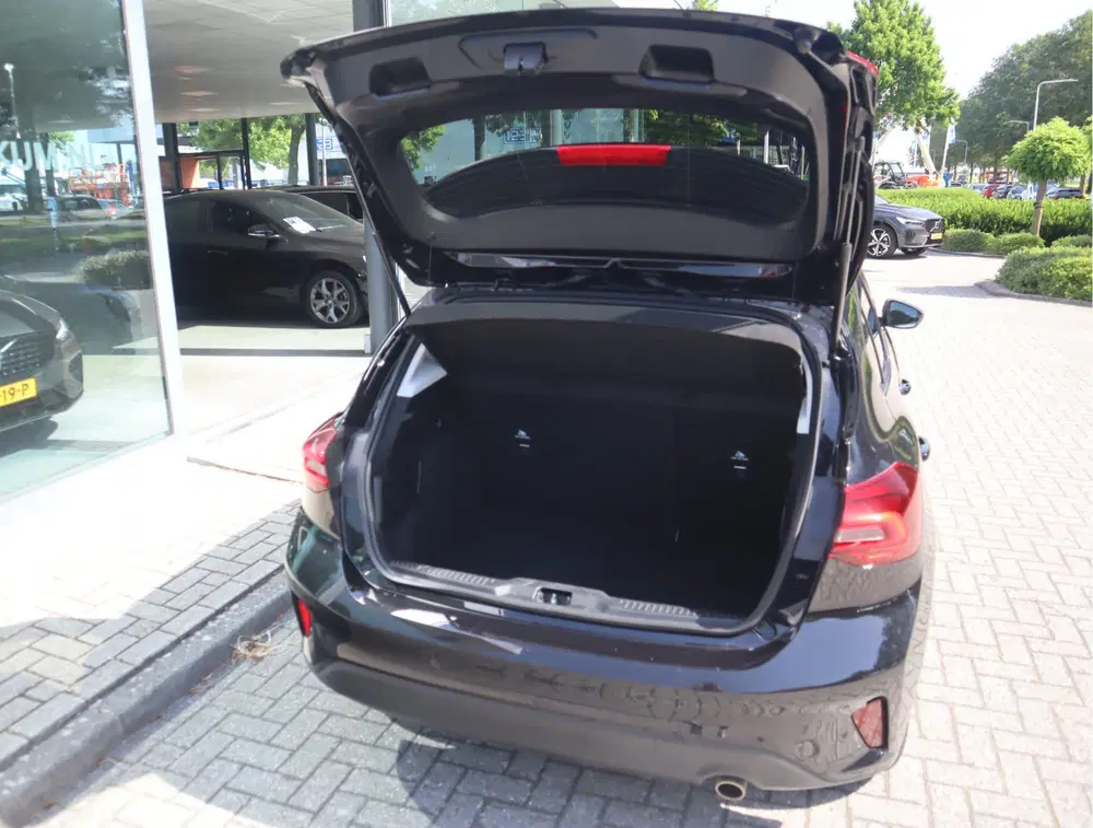 Ford Focus 1.0 EcoBoost Hybrid Titanium Carplay uit 2024, foto 5