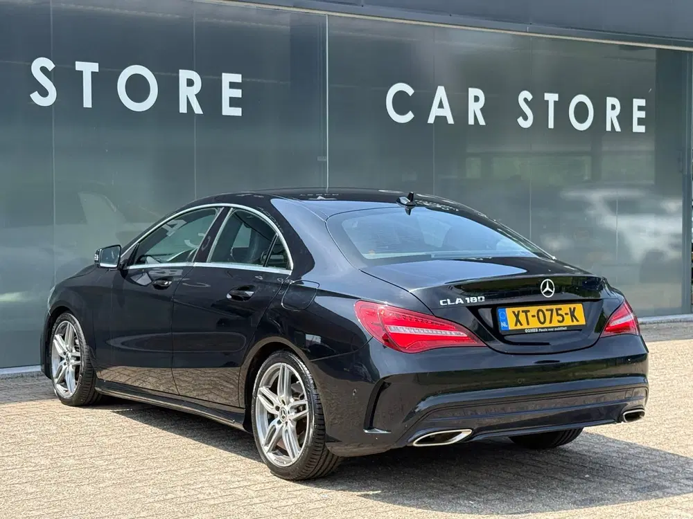 Mercedes-Benz CLA 180 AMG Line Navi uit 2019, foto 9