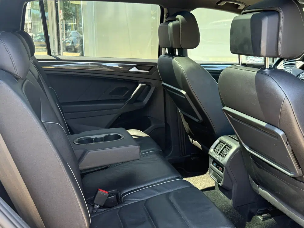 Volkswagen Tiguan Allspace 1.5 DSG Highline R-Line 7pers Pan uit 2021, foto 11