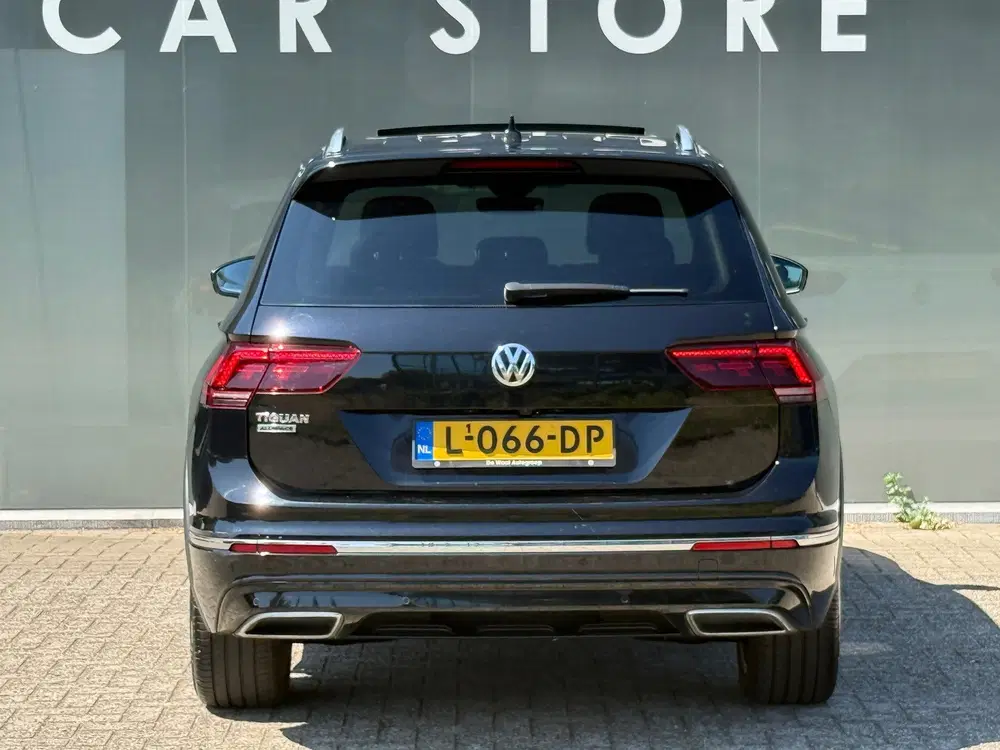 Volkswagen Tiguan Allspace 1.5 DSG Highline R-Line 7pers Pan uit 2021, foto 6