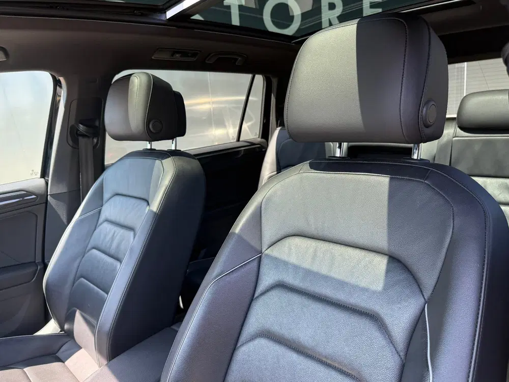 Volkswagen Tiguan Allspace 1.5 DSG Highline R-Line 7pers Pan uit 2021, foto 9