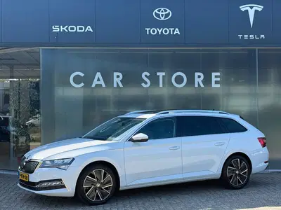 Skoda Superb 1.4 TSI iV Sportline Pano uit 2021
