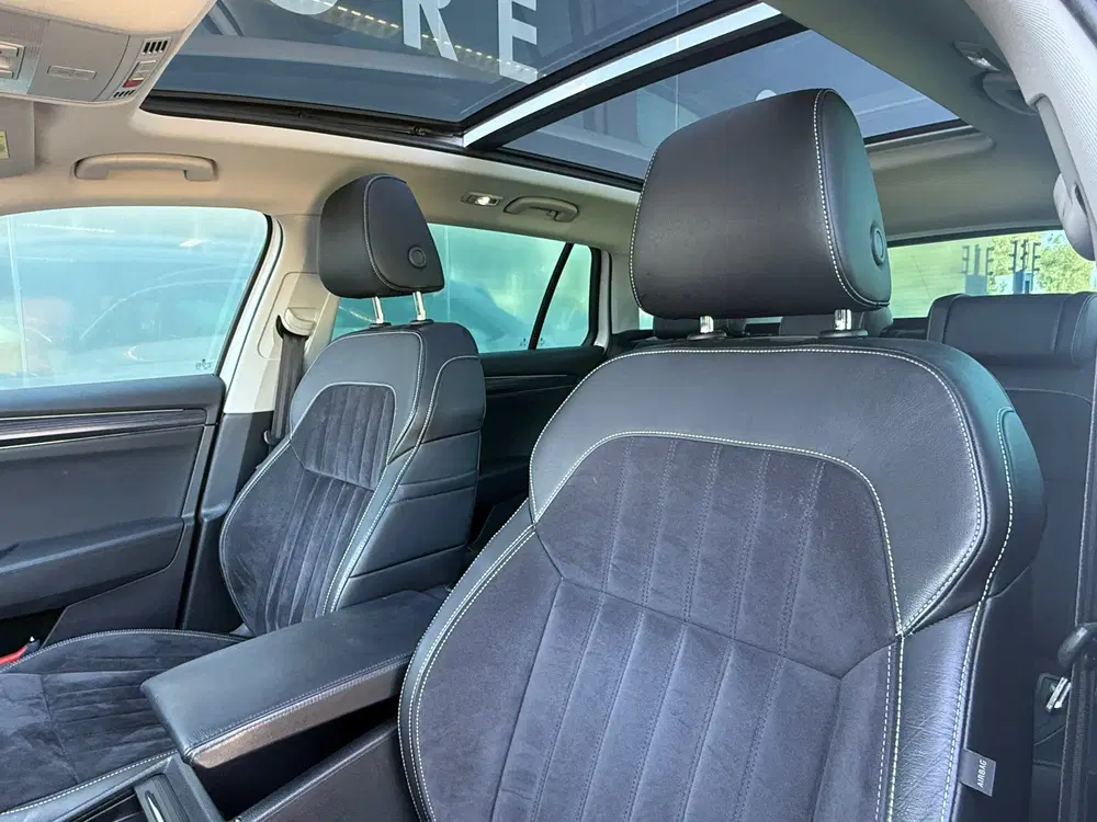 Skoda Superb 1.4 TSI iV Sportline Pano uit 2021, foto 13