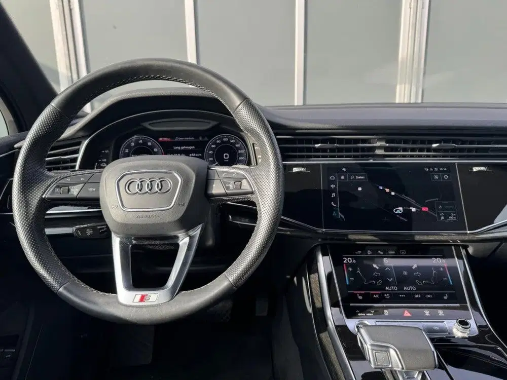 Audi Q7 55 TFSI e Quattro S line 380pk uit 2020, foto 13