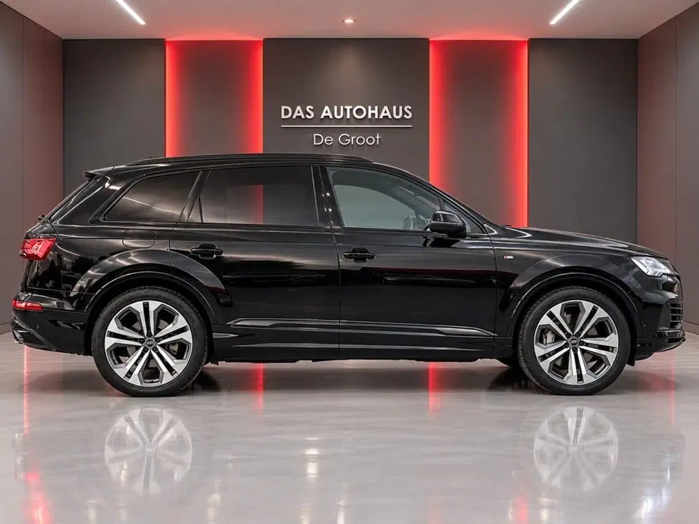Audi Q7 55 TFSI e Quattro S line 380pk uit 2020, foto 5