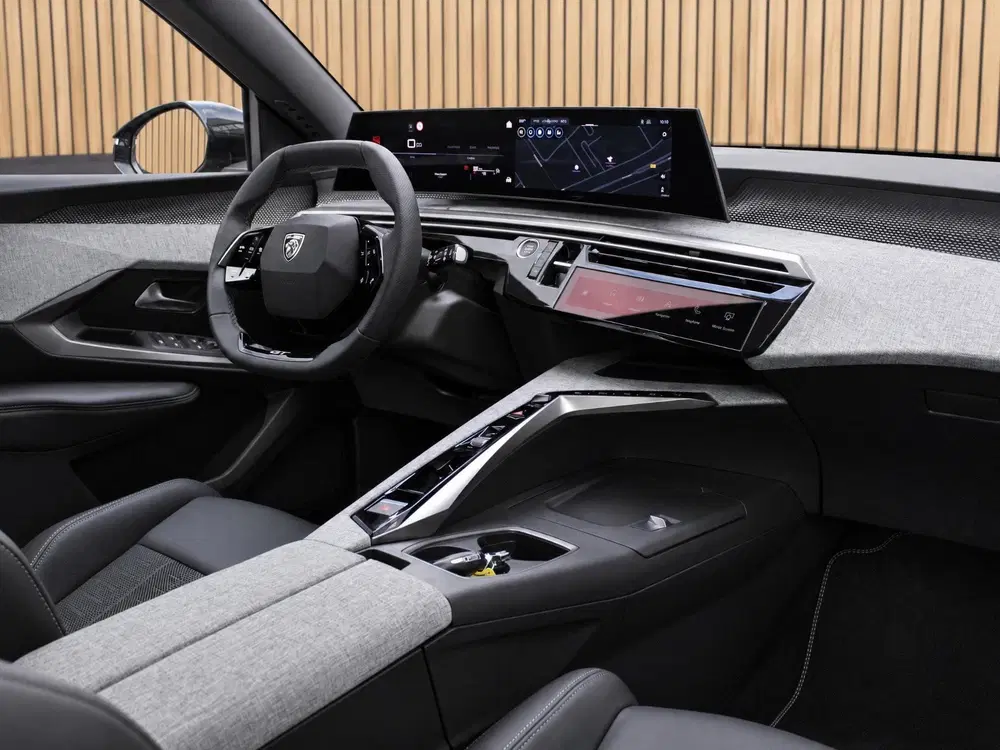 Peugeot 5008 1.2 Hybrid 145 GT 7p Automaat uit 2026, foto 3