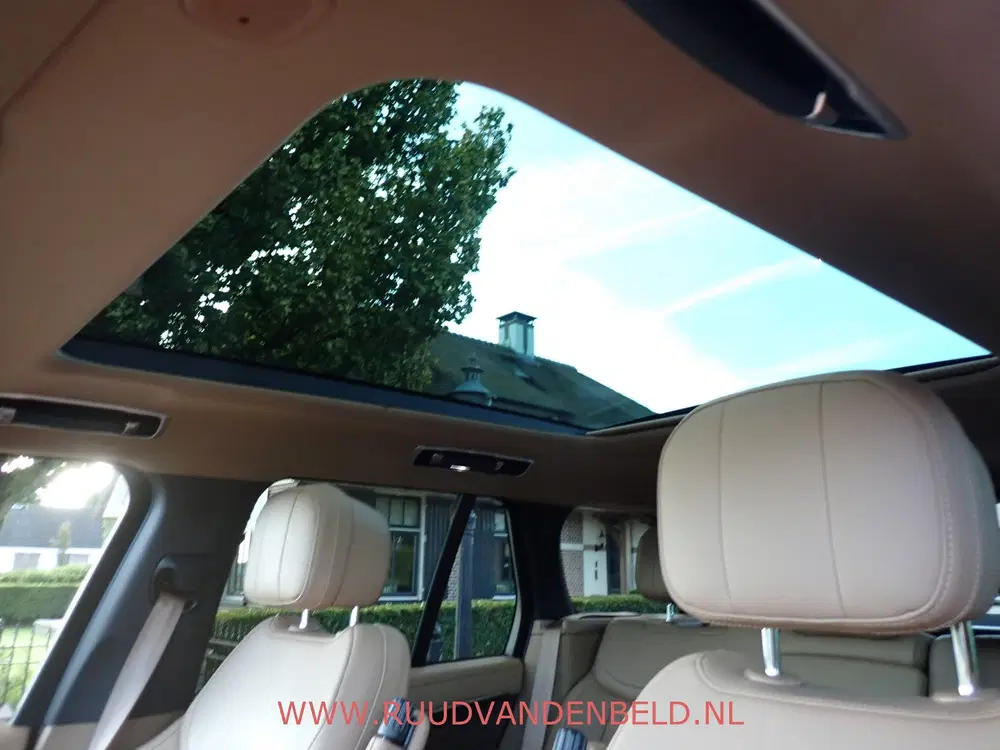 Land Rover Range Rover 3.0 P440e HSE PHEV FABRIEKSGARANTIE uit 2023, foto 13