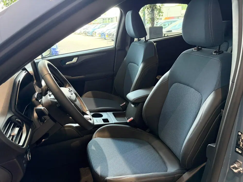 Ford Kuga 2.5 PHEV BlueCruise Edition uit 2026, foto 9