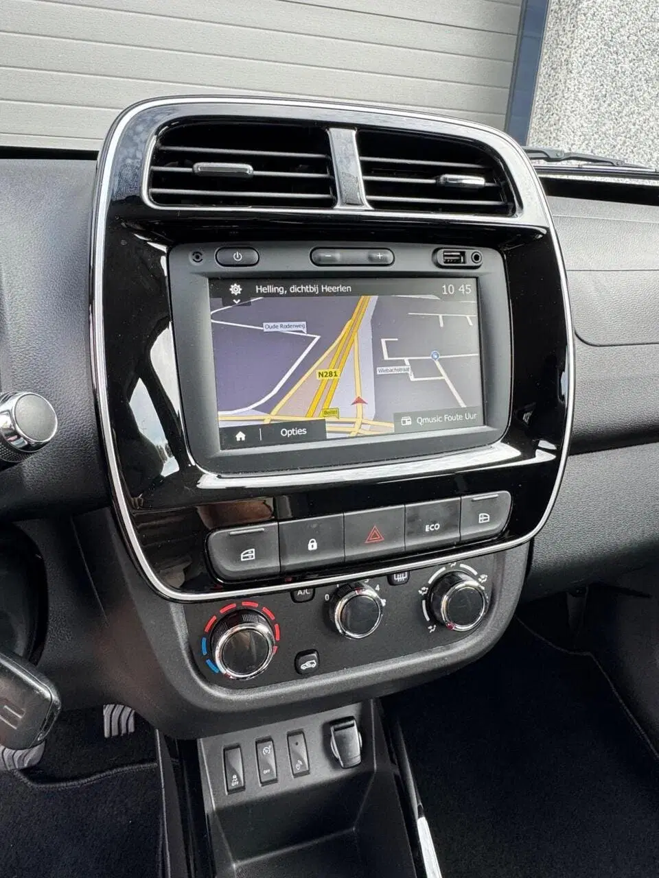 Dacia Spring Comfort Plus 27 kWh SOH 93% CCS uit 2022, foto 12